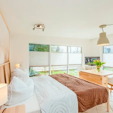 Apartment Sanddorn, *