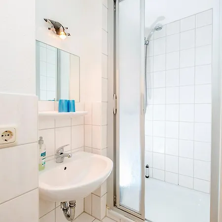 Sanddorn, Lägenhet *